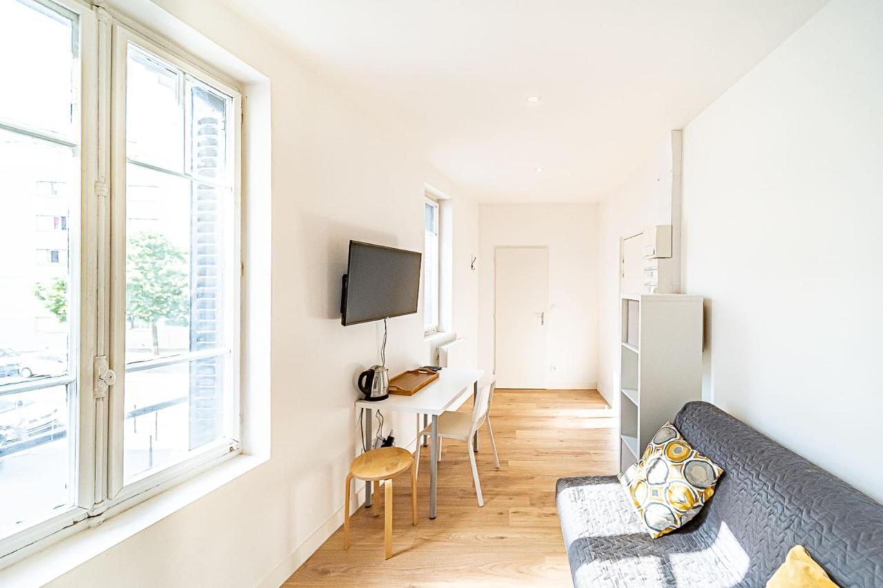 Le Debourg - Studio Tout Proche Metro B Lyon Exteriér fotografie